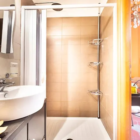 Anirbas 4* Реджо-ди-Калабрия