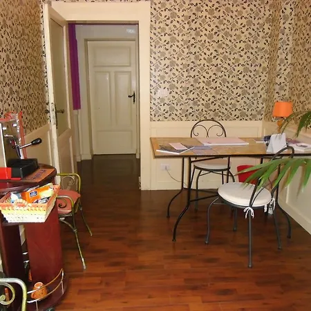 Bed and Breakfast Anirbas 2*
