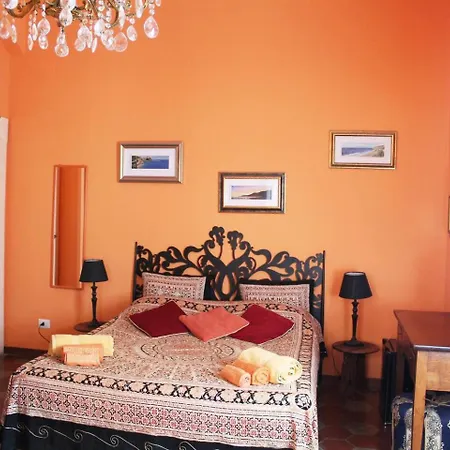 Bed & Breakfast Anirbas