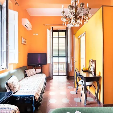 Bed & Breakfast Anirbas 4*