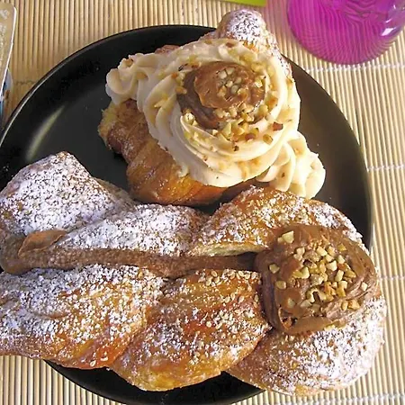 Bed & Breakfast Anirbas