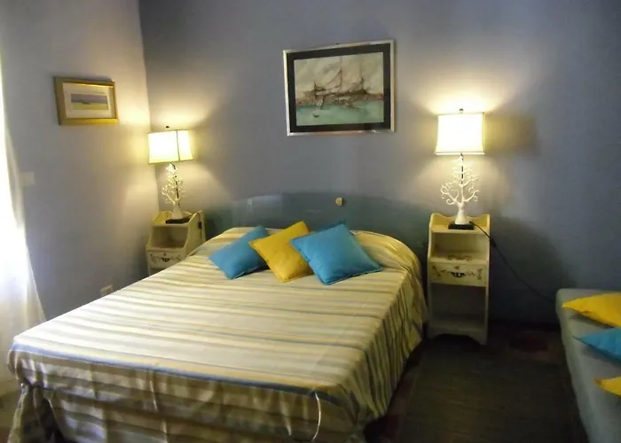 Frühstückspension Anirbas 4*